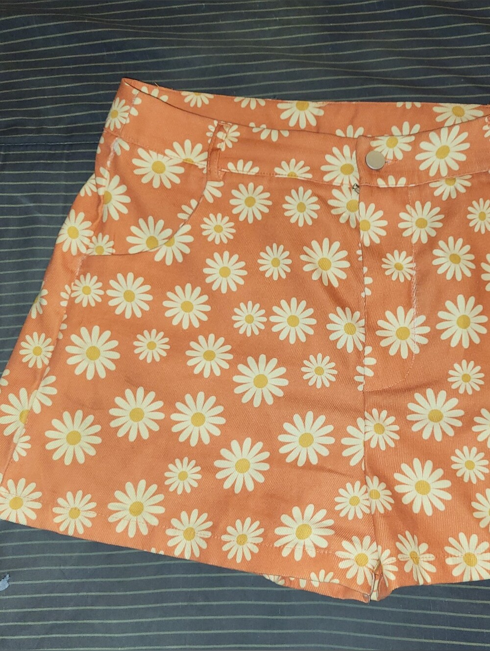 Shein Orange Daisy High Waisted Shorts Size Large Fits Like Medium